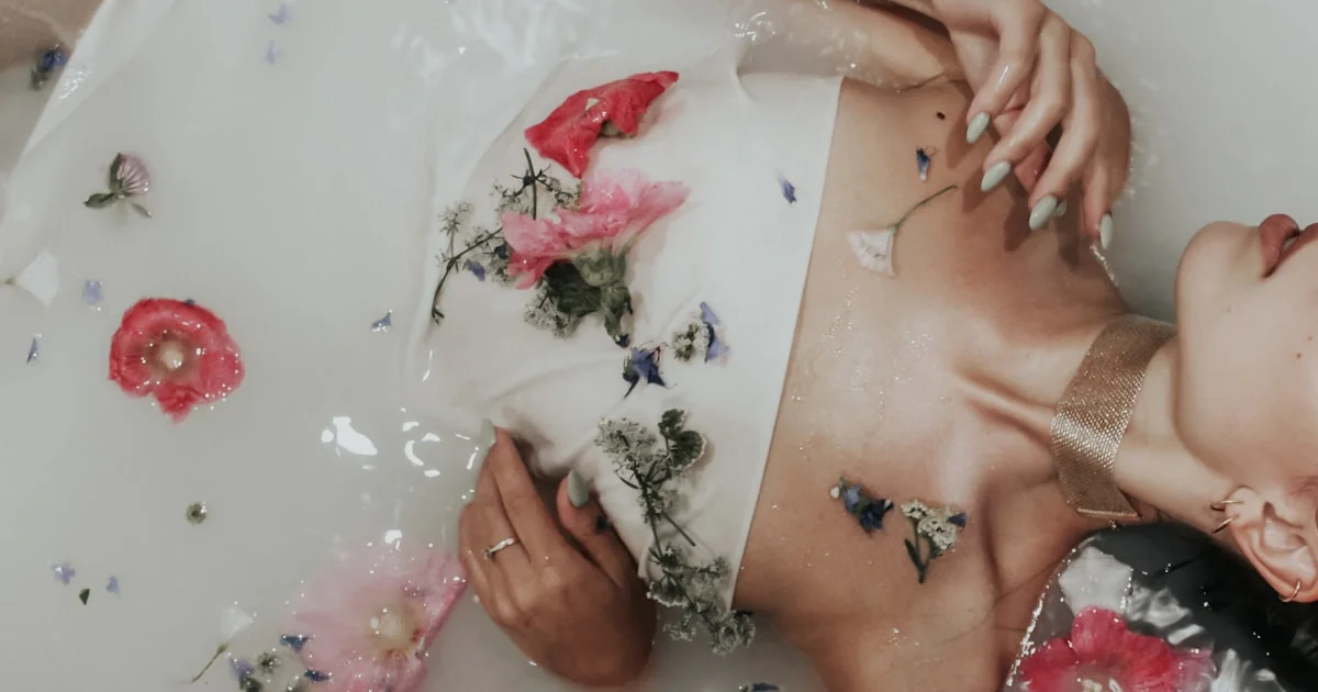 Four Hand Massage in Raipur: Synchronized Double Therapist Experience