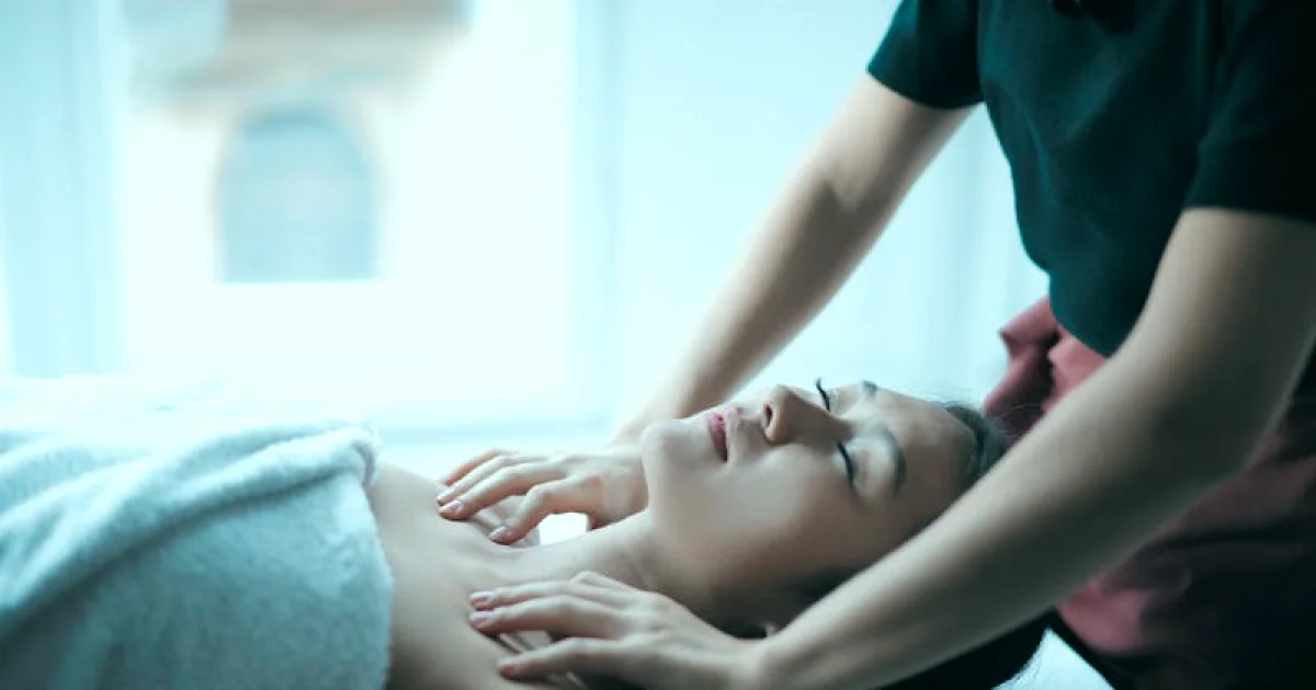 Hot Stone Massage in Raipur: Ancient Healing at Raipur SPA