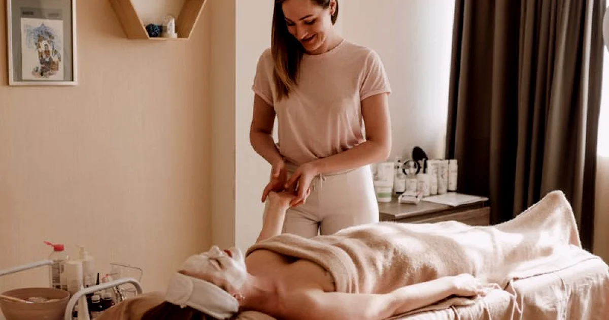 Meditation and Massage Combo: The Ultimate Mind-Body Experience at Raipur SPA