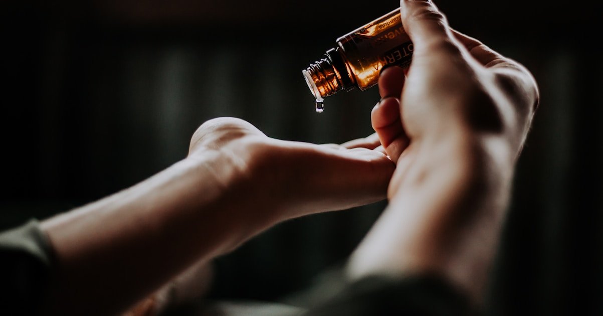 Swedish Relaxation Massage vs Aromatherapy: Which Is Better for Stress?