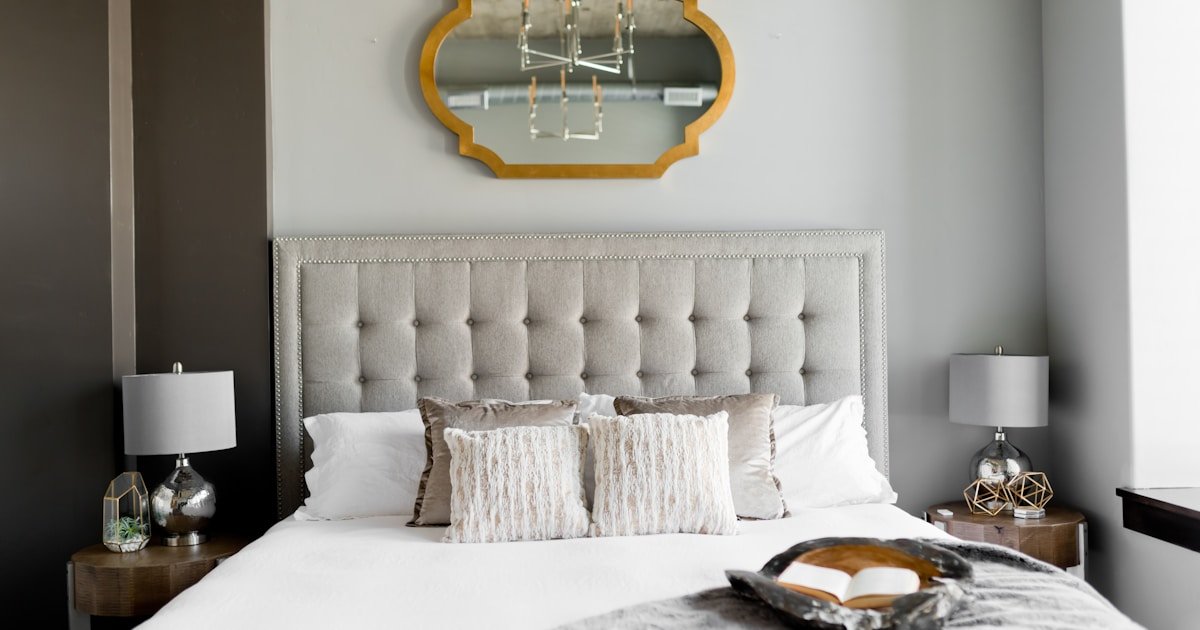 Luxury Self-Care Checklist for Working Women